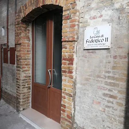 La Casa Di Federico Ii 루체라