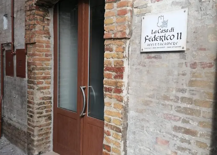 La Casa Di Federico Ii 루체라